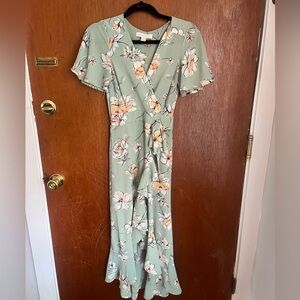 monteau los angeles mint green floral maxi dress